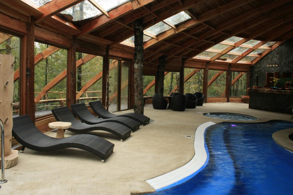 Huilo Huilo Nawelpi Lodge Puerto Fuy Zewnętrze zdjęcie