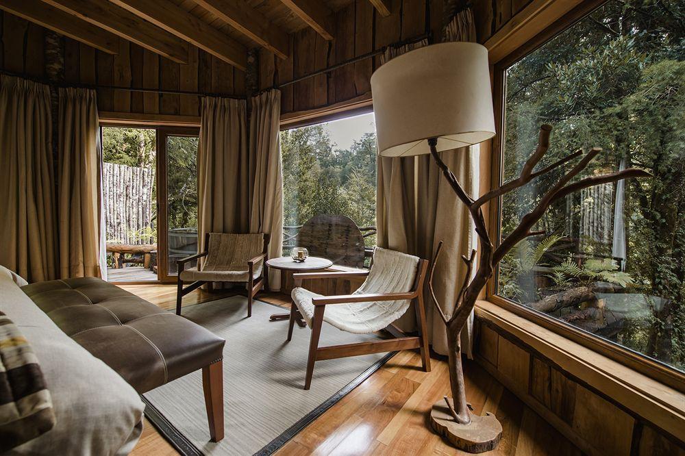 Huilo Huilo Nawelpi Lodge Puerto Fuy Zewnętrze zdjęcie